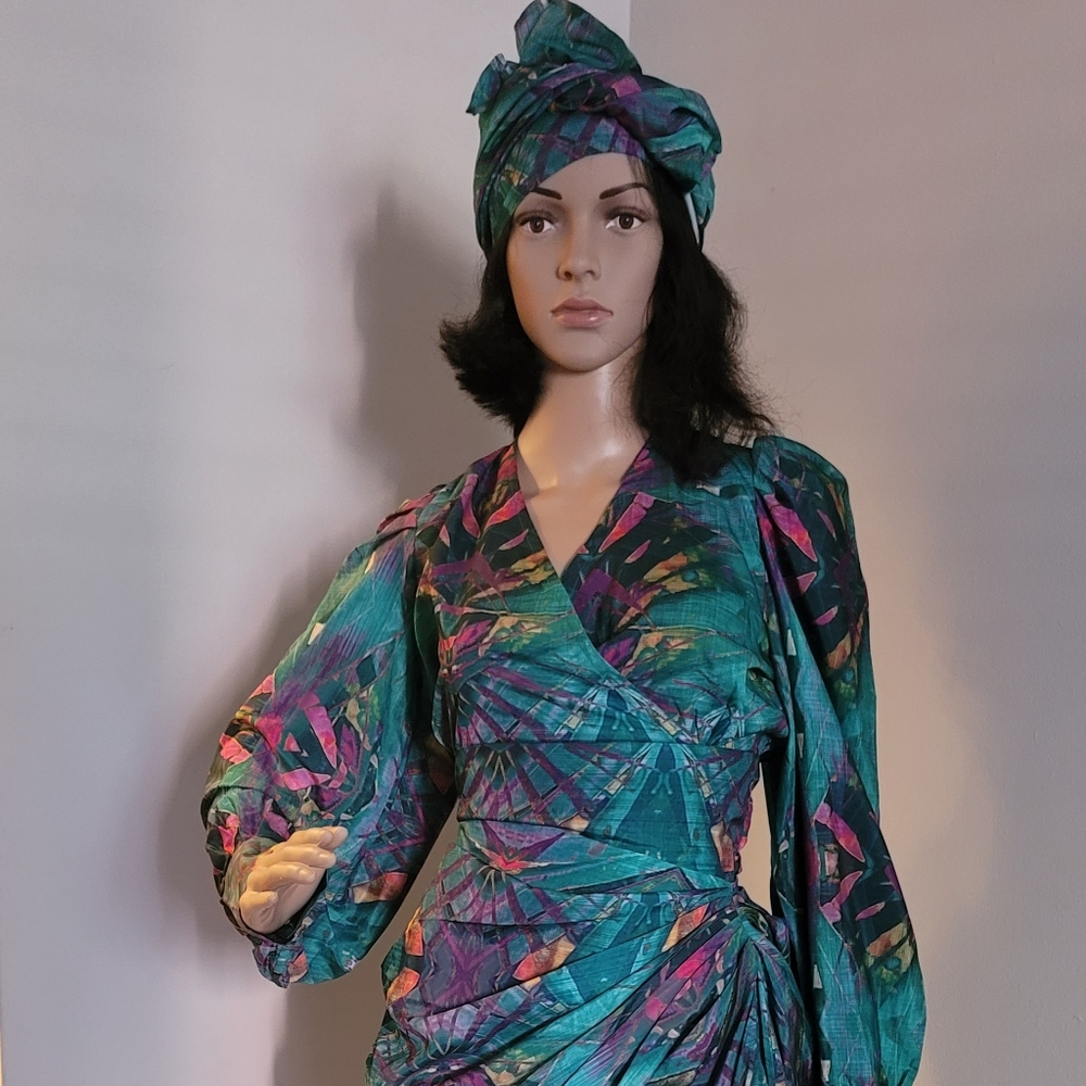 Tmo large size multi color two piece skirt, blouse and headwrap